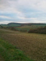 Blick ueber das Ruhrbachtal in die Ferne